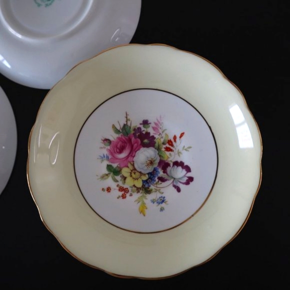 Hammersley Saucers Bone China Set of 4 / Hammersley Saucers China - Picture 8 of 10